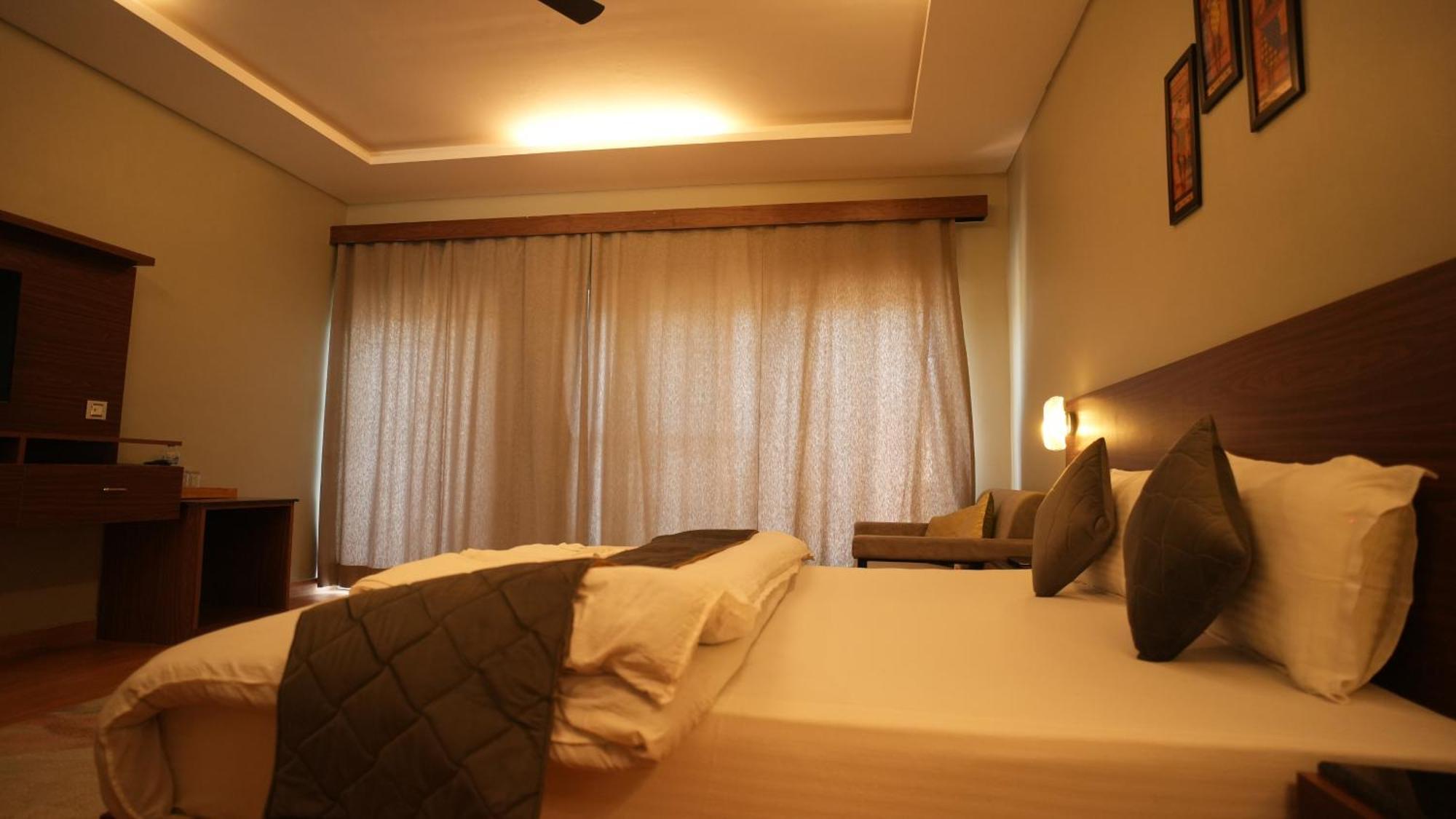 The Foresta By Orchid Hospitality & Holidays 호텔 무크테슈와르 외부 사진