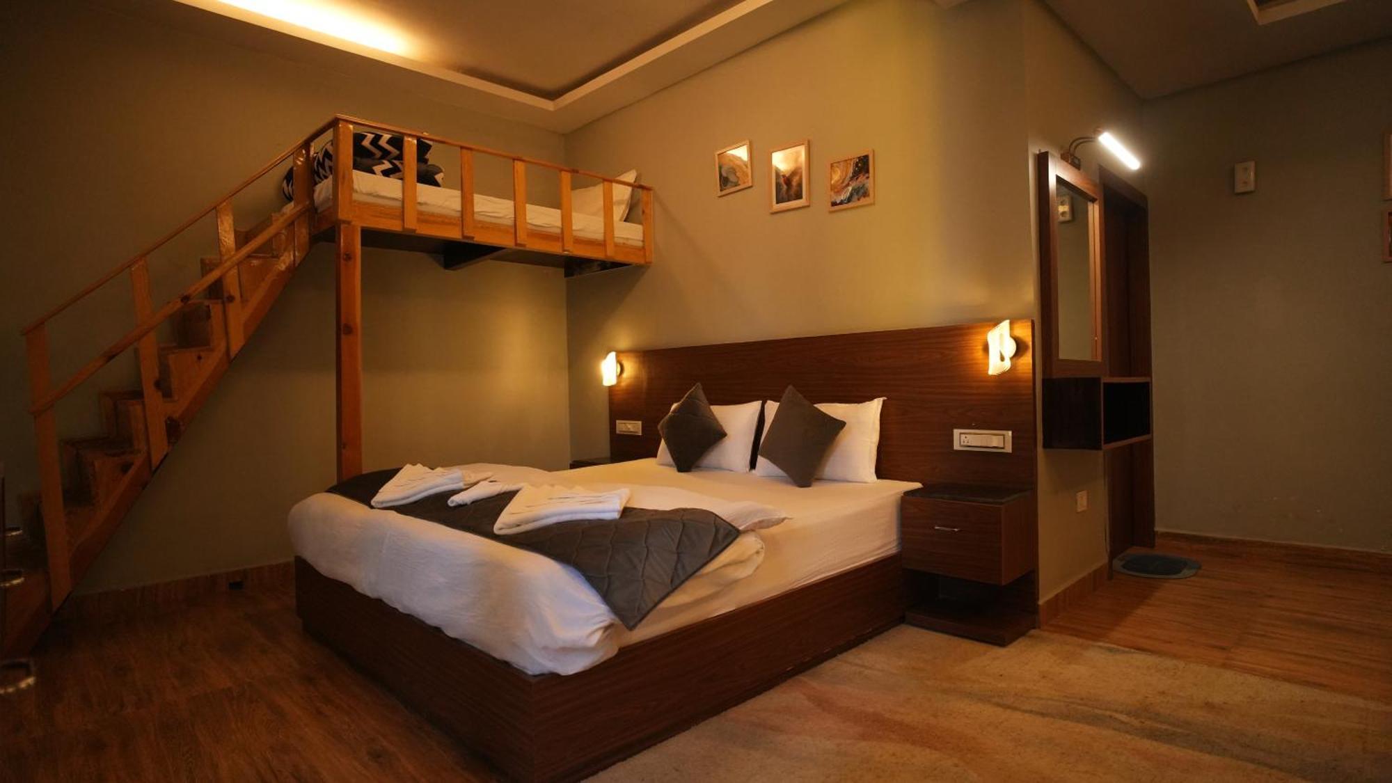 The Foresta By Orchid Hospitality & Holidays 호텔 무크테슈와르 외부 사진