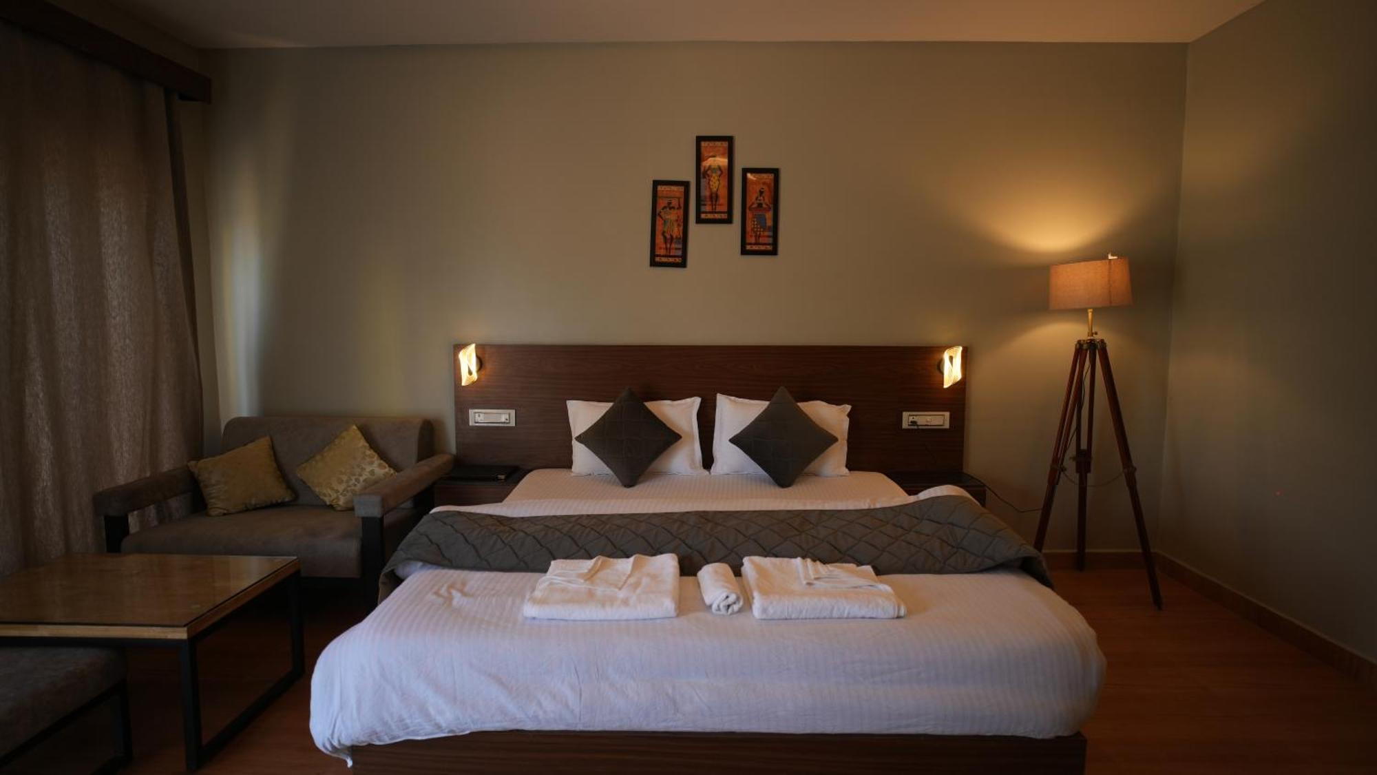 The Foresta By Orchid Hospitality & Holidays 호텔 무크테슈와르 외부 사진