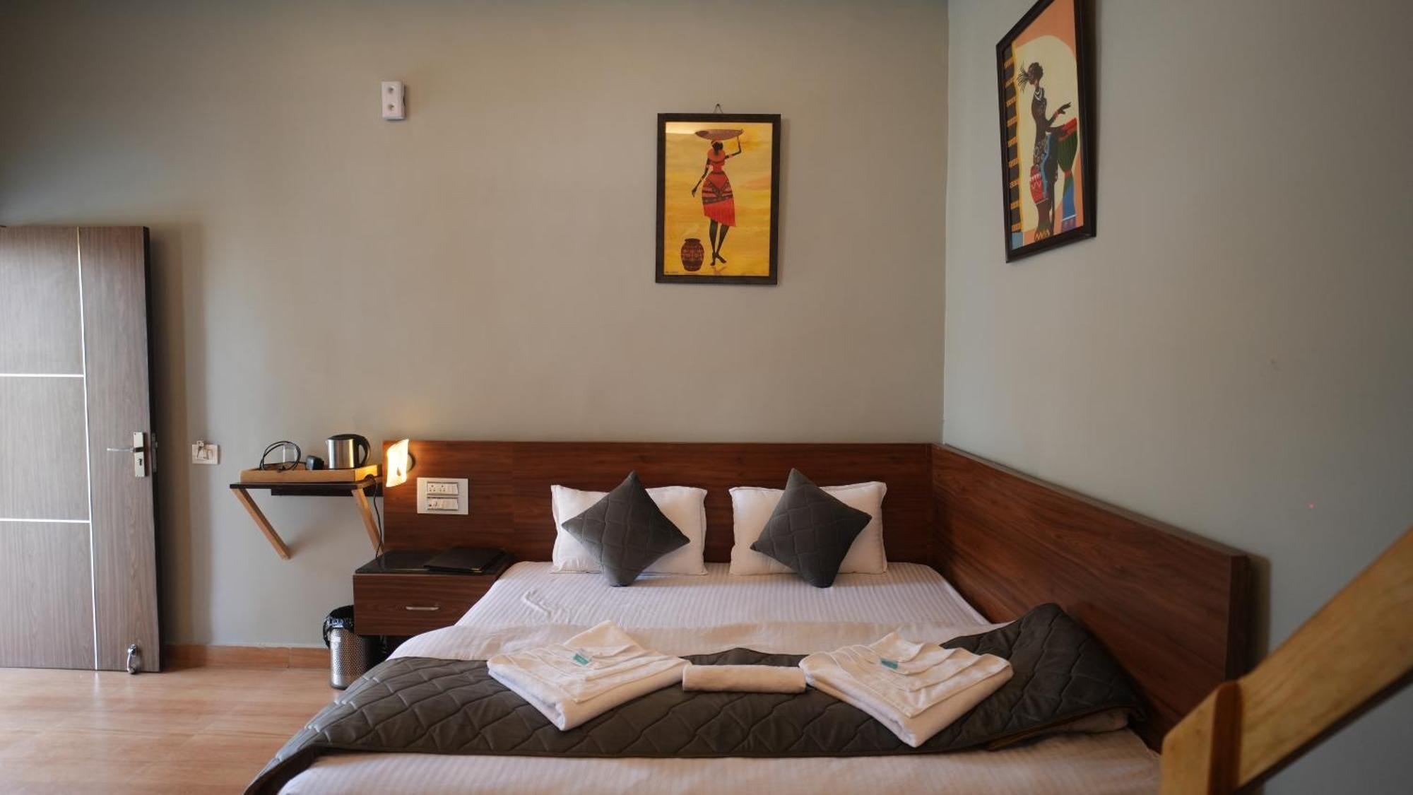 The Foresta By Orchid Hospitality & Holidays 호텔 무크테슈와르 외부 사진